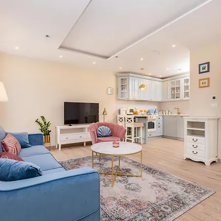 Three Musketeers Deluxe